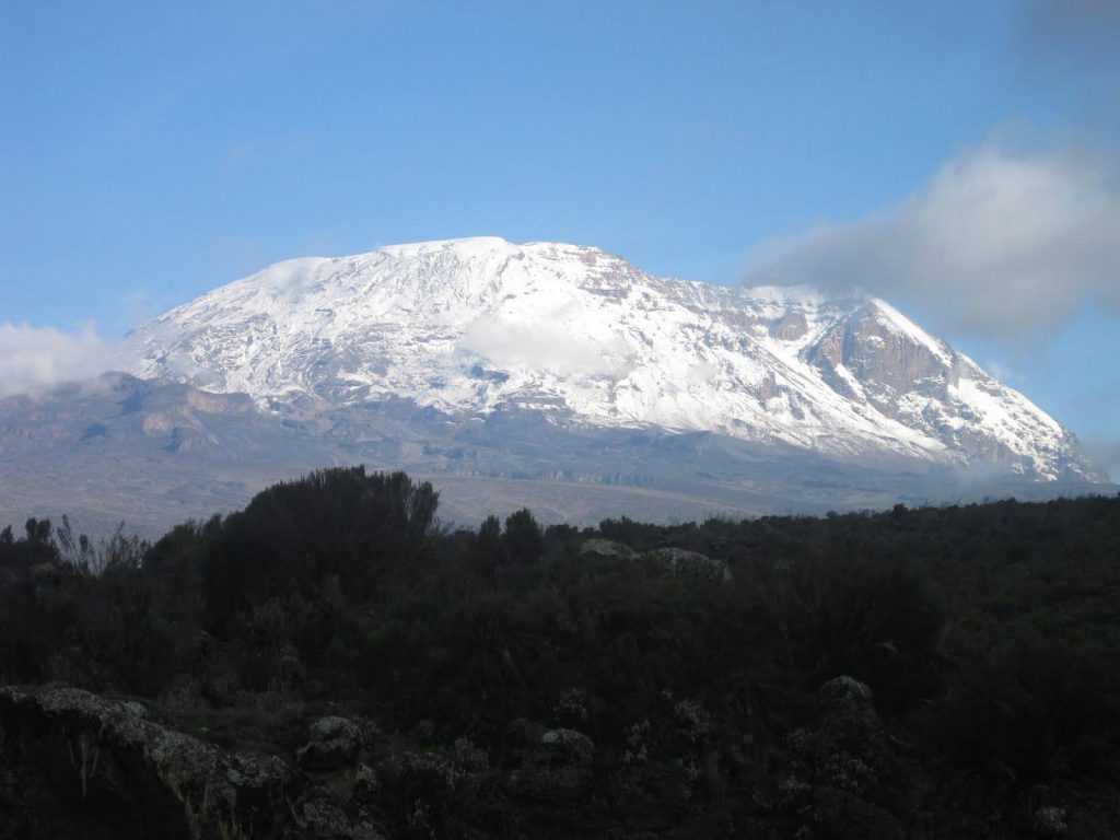Mount_Kilimanjaro_View_from_Lemosho_Route_02
